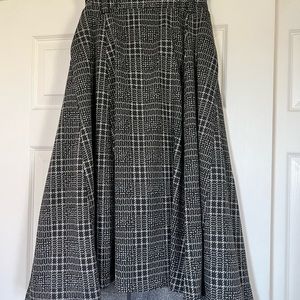 NWT NY&Co Plaid Midi Skirt size Small